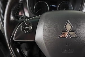 Внедорожник Mitsubishi Outlander 2017 года, 1799000 рублей, Пермь