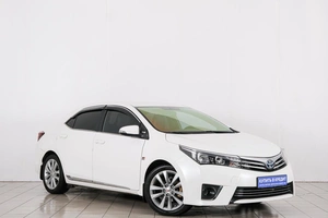 Седан Toyota Corolla 2013 года, 1649000 рублей, Красноярск