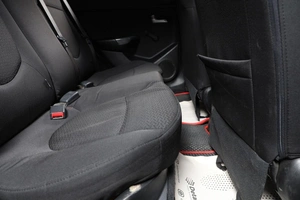 Седан Kia Rio 2013 года, 899000 рублей, Новосибирск