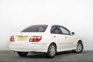 Седан Nissan Bluebird Sylphy 2001 года, 359000 рублей, Томск