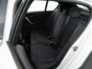 Хетчбэк BMW 1 серия 2015 года, 1495055 рублей, Москва