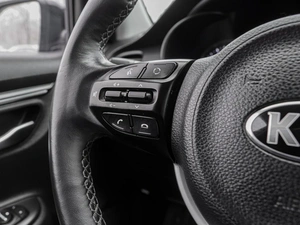 Седан Kia Rio 2020 года, 1610000 рублей, Волгоград