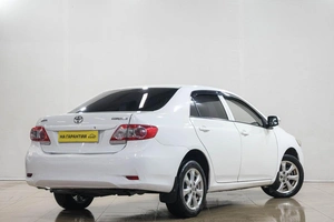 Седан Toyota Corolla 2010 года, 949000 рублей, Новокузнецк