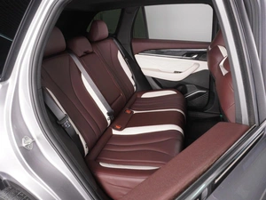 Внедорожник Geely Monjaro 2023 года, 3175000 рублей, Минеральные Воды