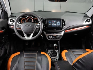 Универсал ВАЗ (LADA) Vesta Cross 2019 года, 990000 рублей, Тюмень