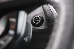 Седан Ford Focus 2012 года, 979000 рублей, Красноярск