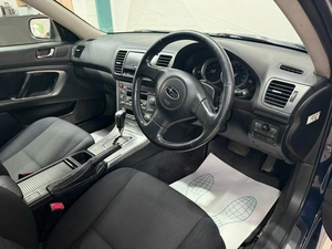 Седан Subaru Legacy 2003 года, 699000 рублей, Красноярск