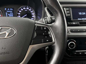 Седан Hyundai Solaris 2019 года, 1249000 рублей, Казань