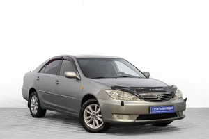 Седан Toyota Camry 2004 года, 989000 рублей, Барнаул
