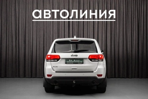 Внедорожник Jeep Grand Cherokee 2013 года, 1980000 рублей, Ачинск