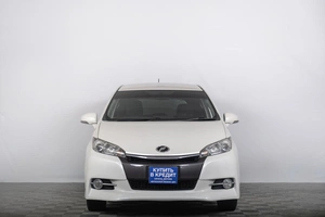 Минивэн Toyota Wish 2013 года, 1299000 рублей, Томск