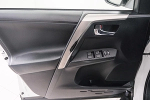 Внедорожник Toyota RAV4 2014 года, 2399000 рублей, Красноярск