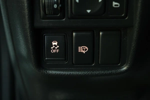 Внедорожник Nissan Juke 2014 года, 1209000 рублей, Омск