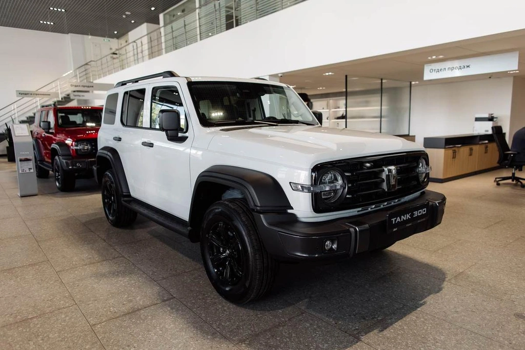 Внедорожник Tank 300 2025 года, 5049000 рублей, Красноярск