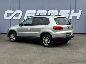 Внедорожник Volkswagen Tiguan 2011 года, 979000 рублей, Кропоткин