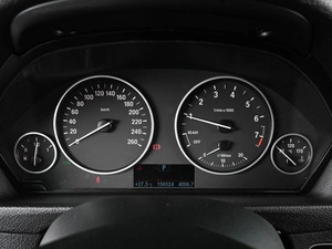 Седан BMW 3 серия 2017 года, 1950000 рублей, Аксай