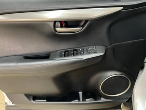 Внедорожник Lexus NX 2015 года, 2679000 рублей, Красноярск