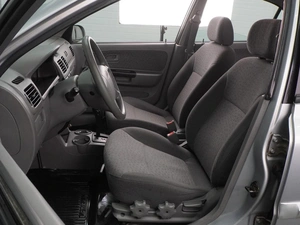 Седан Kia Rio 2005 года, 549000 рублей, Воронеж