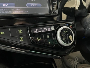 Хетчбэк Toyota Aqua 2018 года, 1397000 рублей, Солонцы