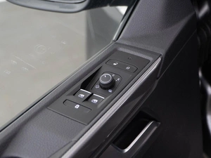 Минивэн Volkswagen Multivan 2021 года, 8899050 рублей, Москва