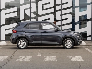 Внедорожник Hyundai Venue 2021 года, 2250000 рублей, Краснодар