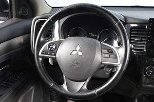 Внедорожник Mitsubishi Outlander 2014 года, 1899000 рублей, Новосибирск