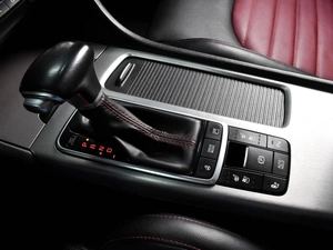 Седан Kia Optima 2018 года, 2109000 рублей, Воронеж