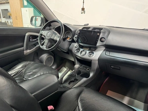 Внедорожник Toyota RAV4 2006 года, 1169000 рублей, Красноярск
