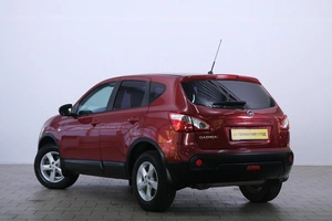 Внедорожник Nissan Qashqai 2013 года, 1349000 рублей, Омск