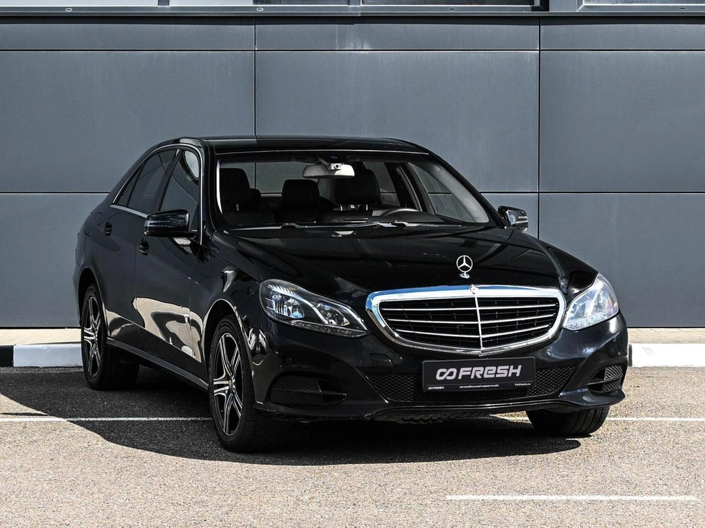 Седан Mercedes-benz E-класс 2015 года, 1639000 рублей, Кирилловка