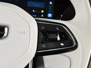 Внедорожник Geely Monjaro 2023 года, 3097000 рублей, Воронеж