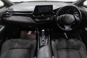 Внедорожник Toyota C-HR 2017 года, 2119000 рублей, Новокузнецк