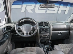 Внедорожник Hyundai Santa Fe 2003 года, 449000 рублей, Сургут