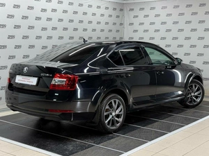 Лифтбек Skoda Octavia 2018 года, 1445000 рублей, Красноярск