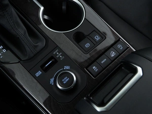 Внедорожник Toyota Highlander 2026 года, 5678434 рублей, Москва