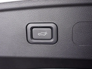 Лифтбек FAW Bestune B70 2024 года, 2390000 рублей, Красный Пахарь