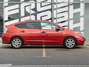 Лифтбек Toyota Prius 2008 года, 1017000 рублей, Краснодар