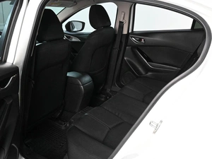 Седан Mazda 3 2016 года, 1499000 рублей, Аксай