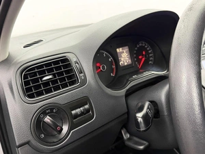 Седан Volkswagen Polo 2015 года, 1136000 рублей, Орёл