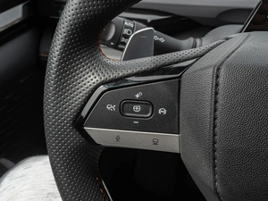 Лифтбек Changan UNI-V 2023 года, 2300000 рублей, Краснодар