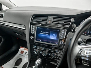 Хетчбэк Volkswagen Golf 2013 года, 1350000 рублей, Красноярск