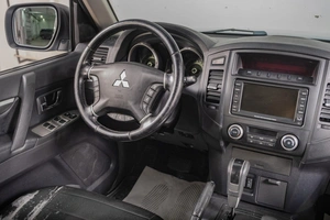 Внедорожник Mitsubishi Pajero 2011 года, 2139000 рублей, Томск