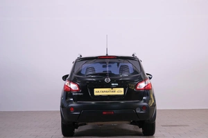 Внедорожник Nissan Qashqai 2010 года, 1049000 рублей, Омск