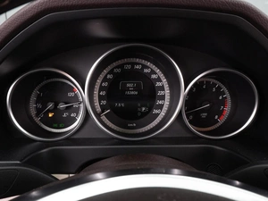 Седан Mercedes-benz E-класс 2015 года, 2499000 рублей, Воронеж