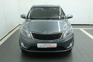 Седан Kia Rio 2012 года, 970000 рублей, Красноярск