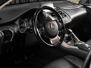 Внедорожник Lexus NX 2016 года, 2799000 рублей, Тюмень