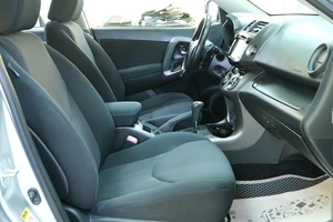 Внедорожник Toyota RAV4 2010 года, 1499000 рублей, Омск
