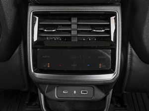 Внедорожник Geely Monjaro 2025 года, 3899000 рублей, Ставрополь