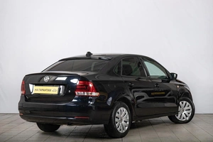 Седан Volkswagen Polo 2011 года, 859000 рублей, Томск