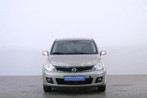 Хетчбэк Nissan Tiida 2012 года, 999000 рублей, Омск
